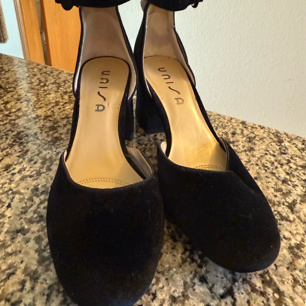 Unisa Black Velvet Heels